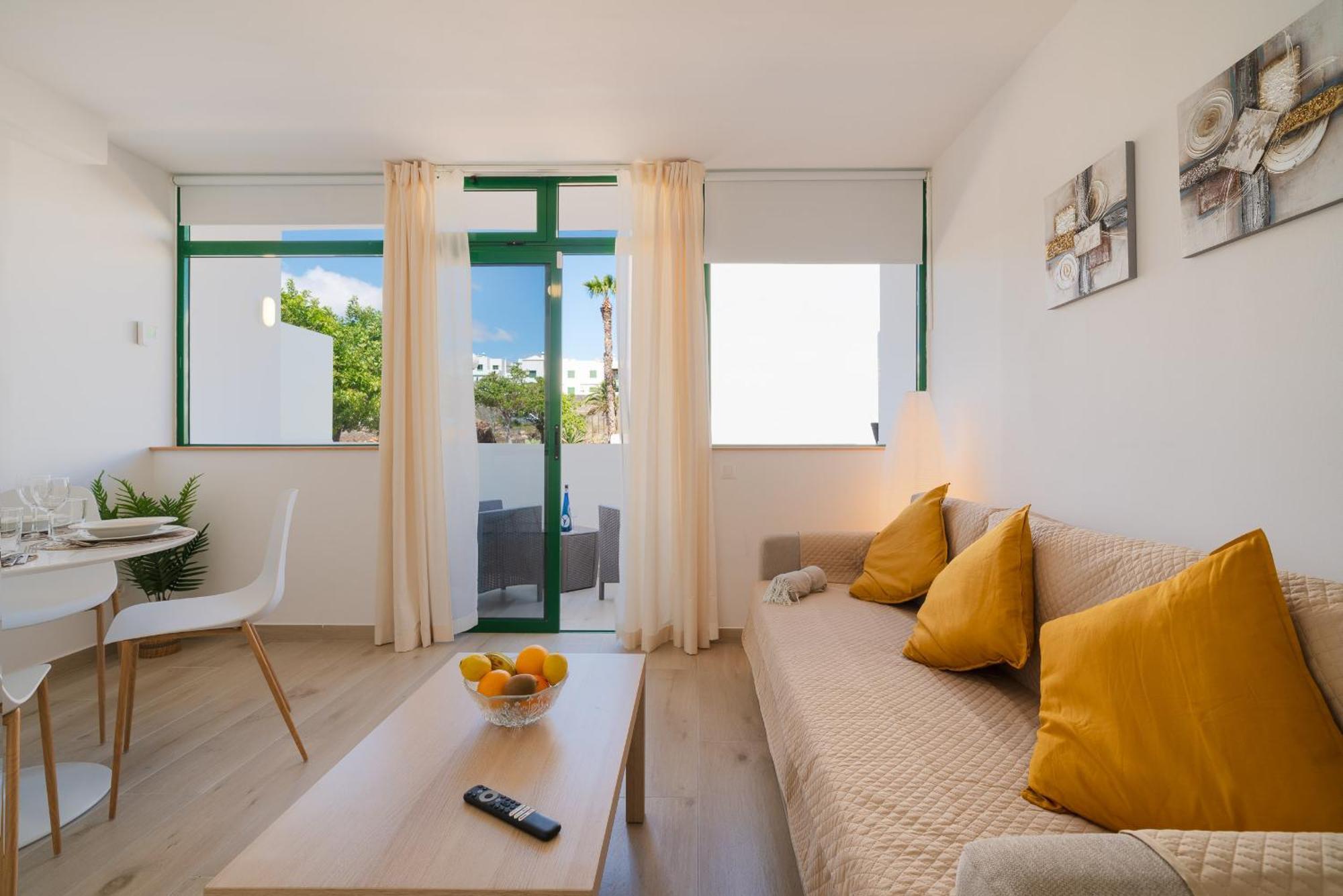 Lanzahost Carmenes Comfort Costa Teguise Exterior photo